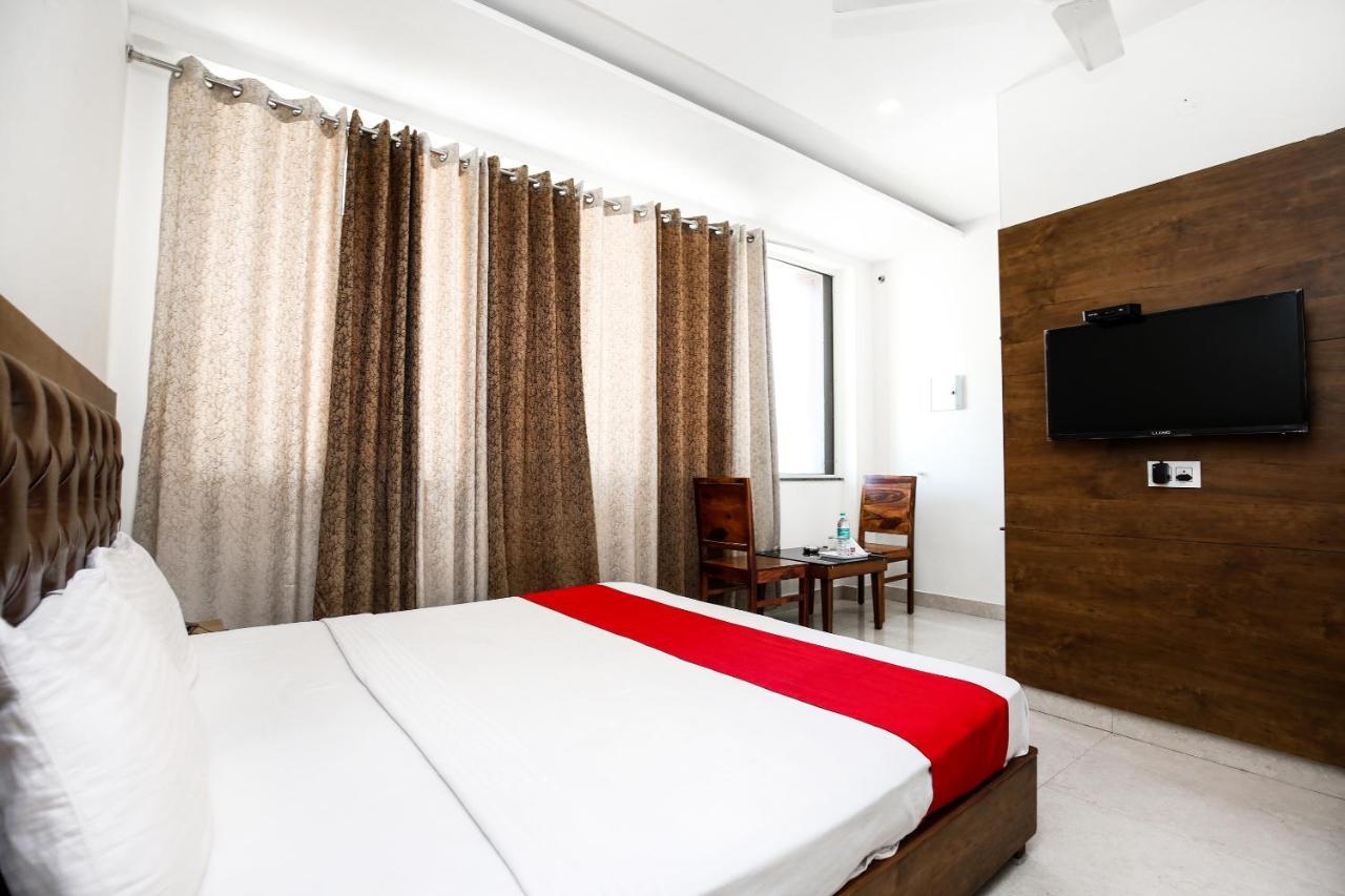Hotel Woodcrest Zirakpur Chandigarh - Luxury Rooms Kültér fotó