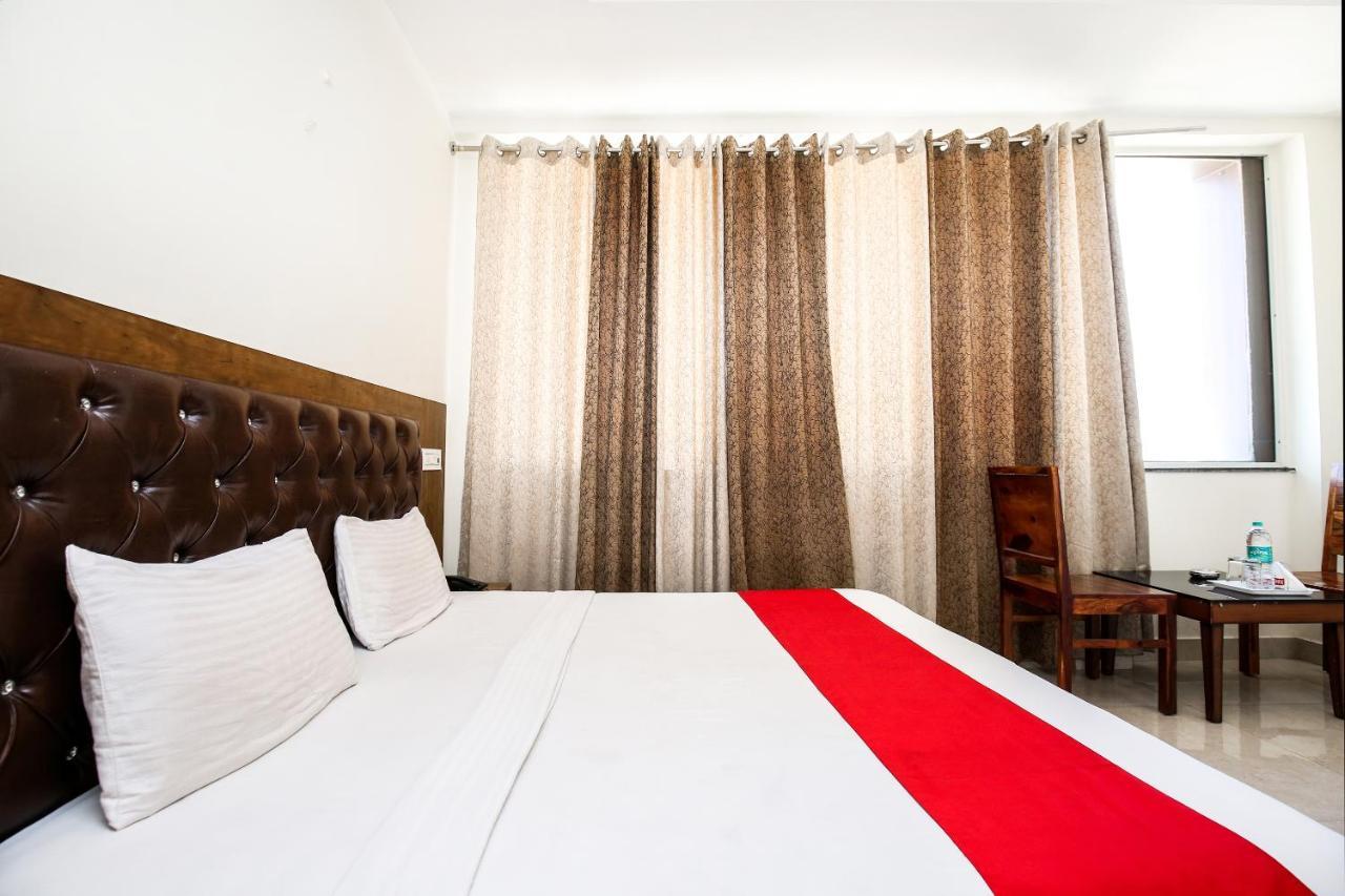 Hotel Woodcrest Zirakpur Chandigarh - Luxury Rooms Kültér fotó