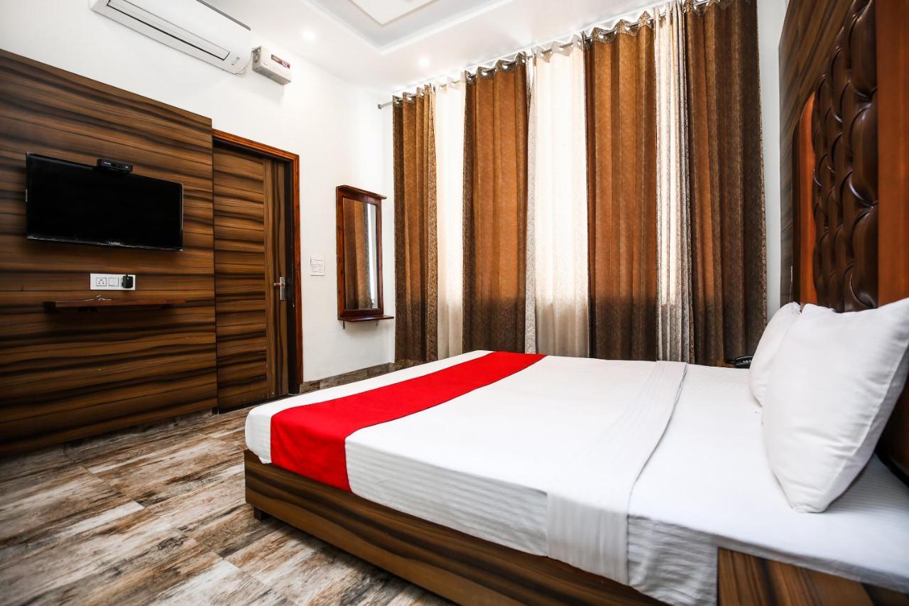 Hotel Woodcrest Zirakpur Chandigarh - Luxury Rooms Kültér fotó