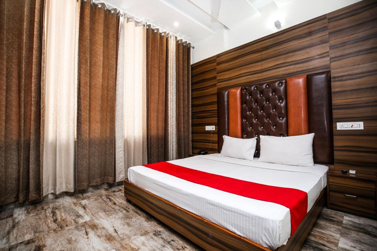 Hotel Woodcrest Zirakpur Chandigarh - Luxury Rooms Kültér fotó