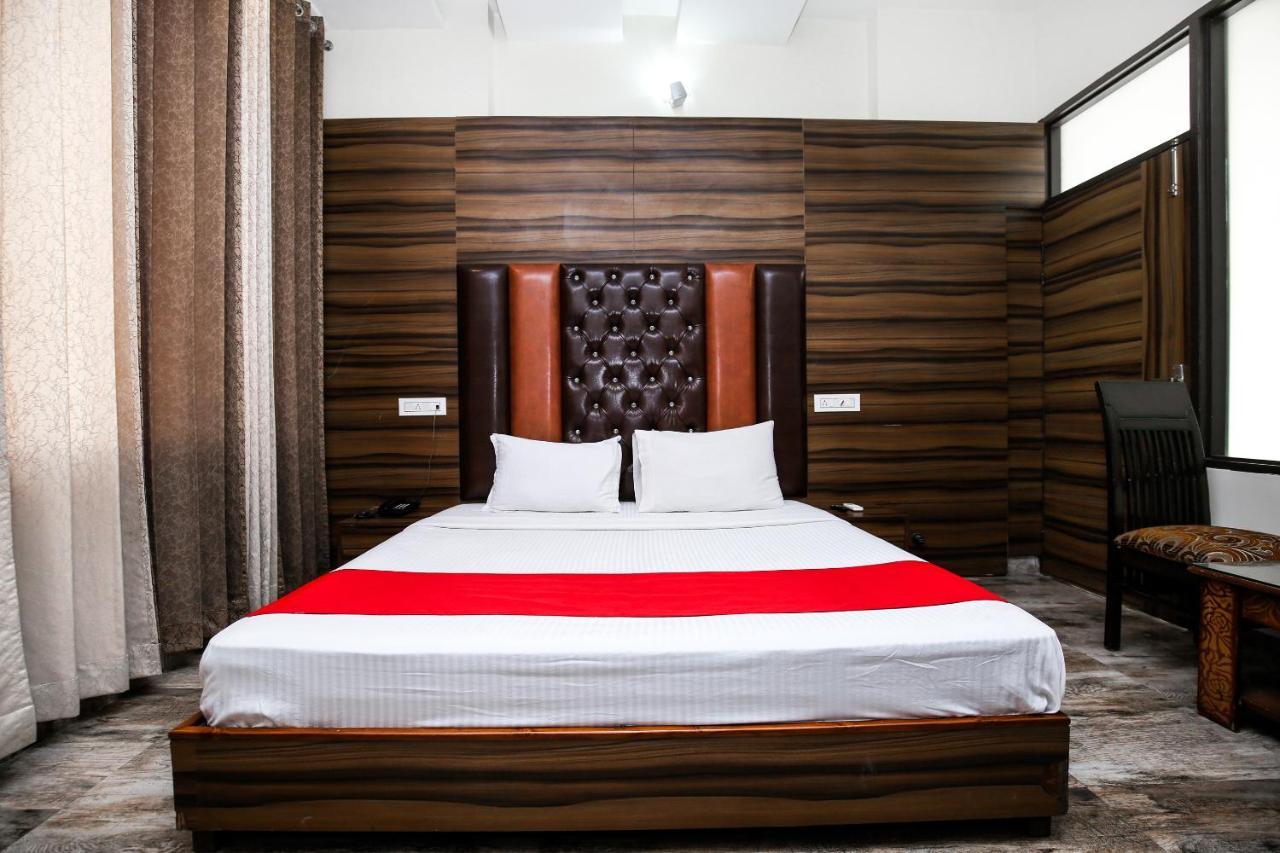 Hotel Woodcrest Zirakpur Chandigarh - Luxury Rooms Kültér fotó