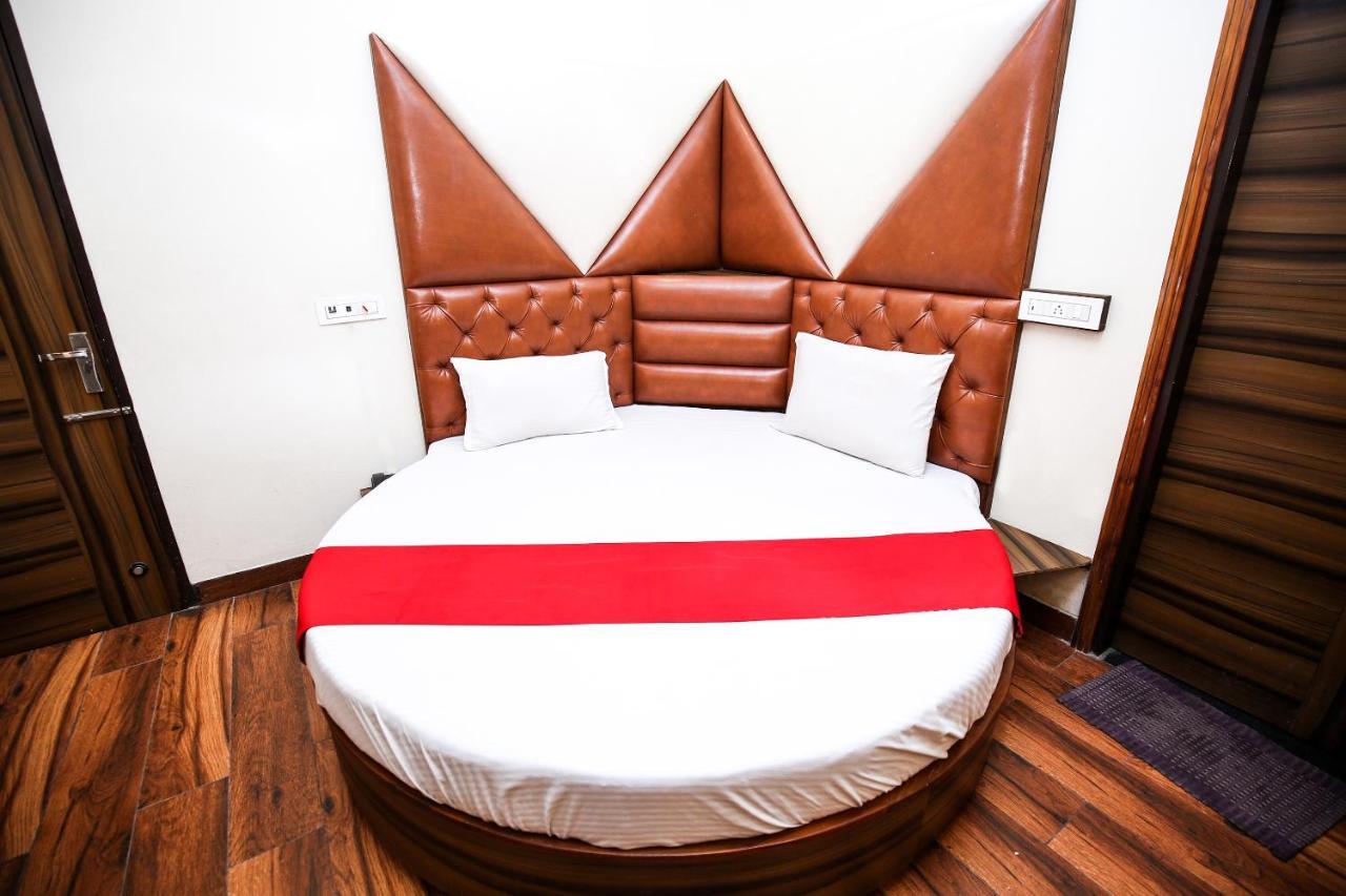 Hotel Woodcrest Zirakpur Chandigarh - Luxury Rooms Kültér fotó