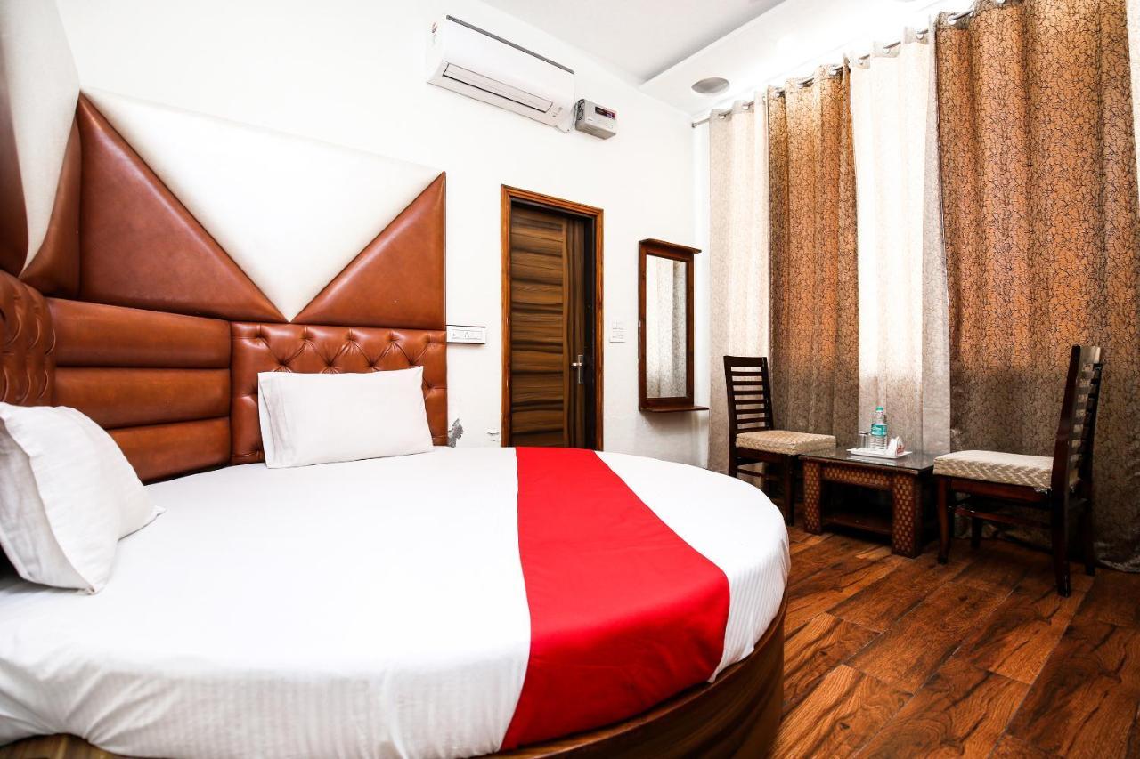 Hotel Woodcrest Zirakpur Chandigarh - Luxury Rooms Kültér fotó